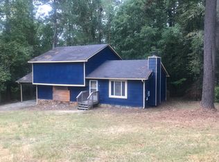 6307 Leverett Dr, Lithonia, GA 30038