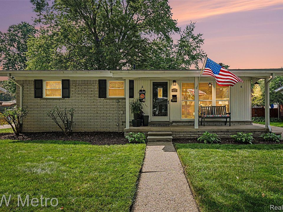 1st image of 637 Kenyon Dr