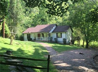 522 Broad Run, Left Hand, WV 25251