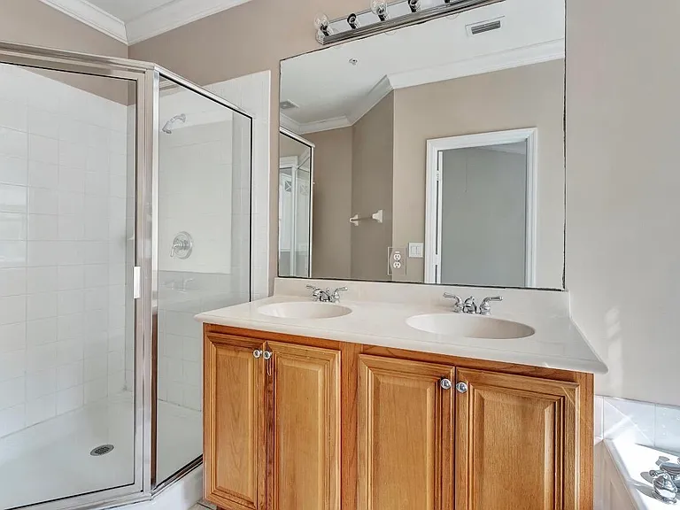 133 Harbors Way — Photo 18
