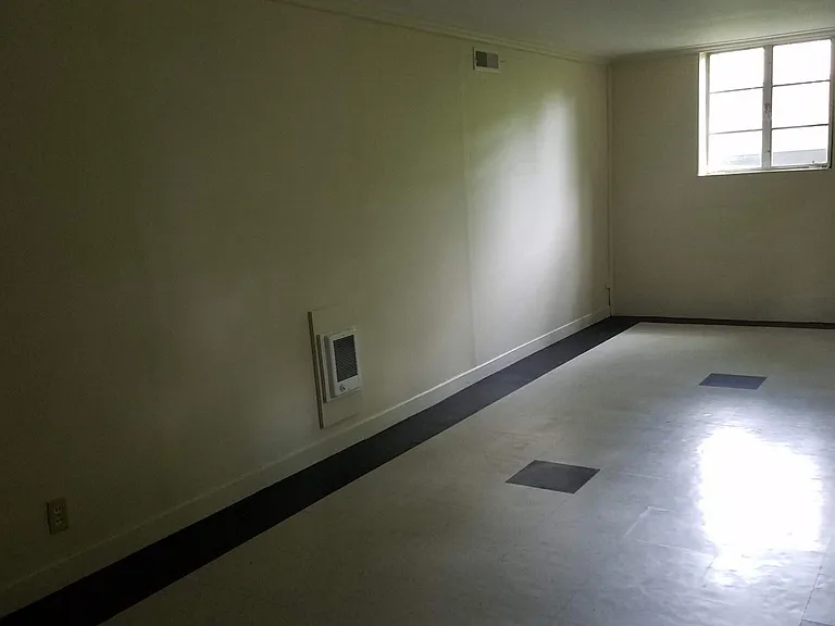 Daylight basement rec room. Spacious, and cool.