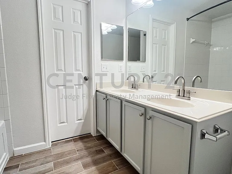 1741 Ironworks Dr — Photo 10