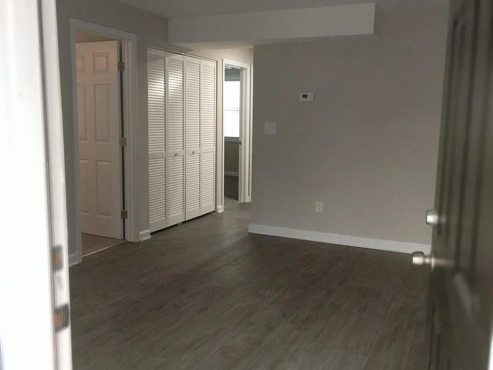 View from the front door -Livingroom