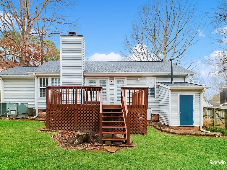 100 Collie Cir — Photo 15