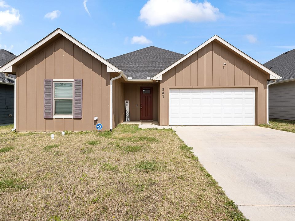 1st image of 347 Preston Rd