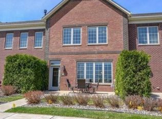 391 Valley Cmns, Hudson, WI 54016
