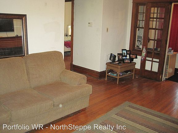 4th image of 2196 Waldeck Ave APT 1