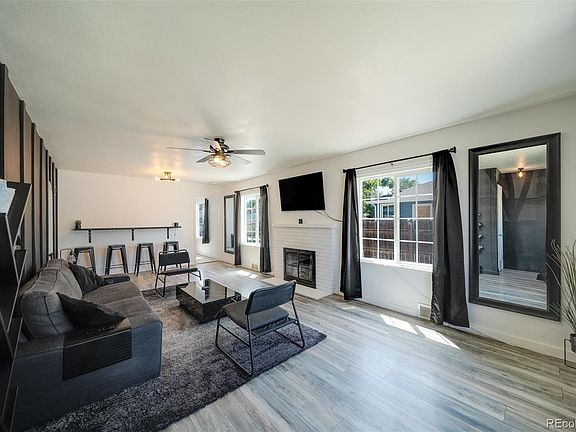 2nd image of 218 E 7th Avenue