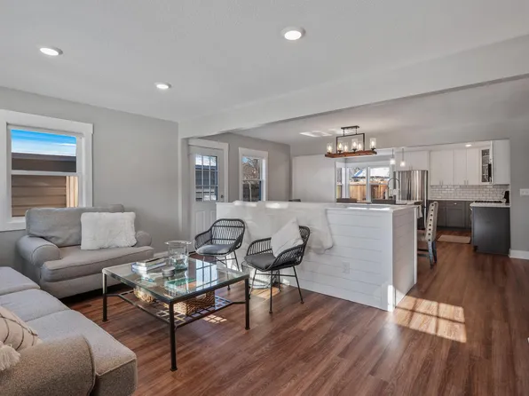(undisclosed Address), Minnetonka, MN 55345