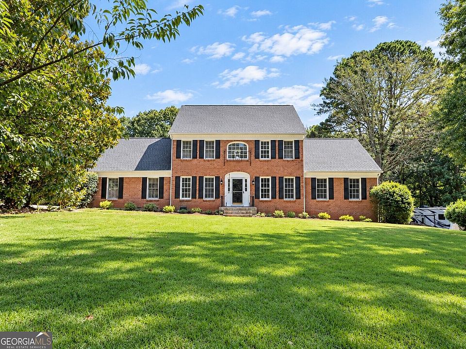 1st image of 389 William Ivey Rd SW