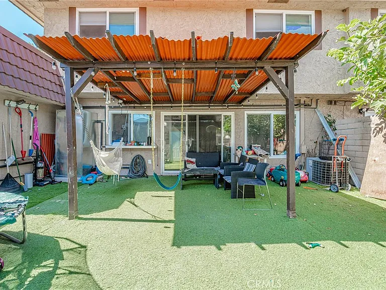 11321 Hart Way — Photo 34
