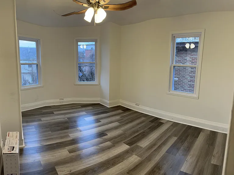 311 Spring St #2 — Photo 4