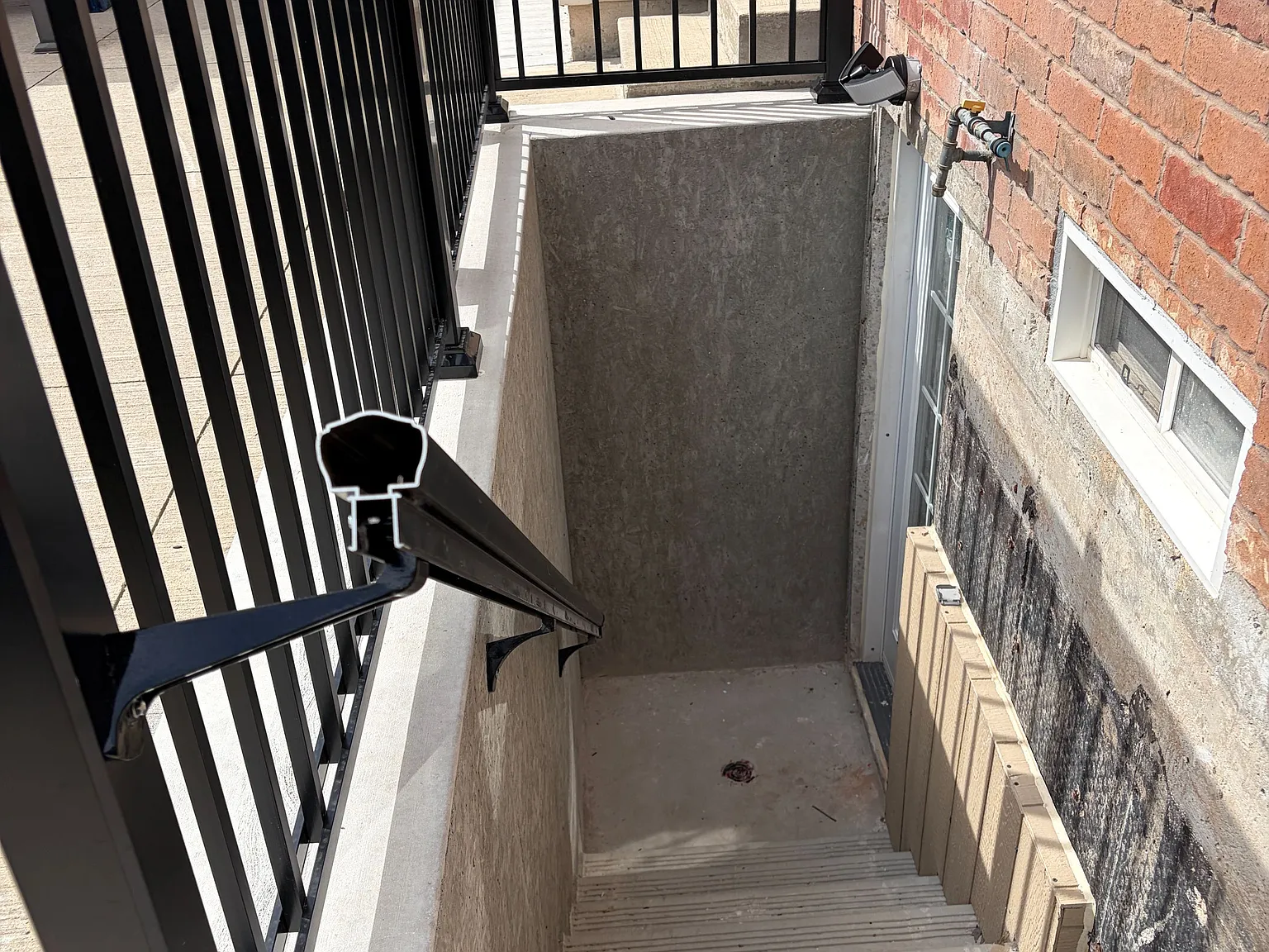 2 bed, $1,700 — Photo 2