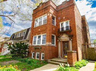 3831 W Addison St, Chicago, IL 60618