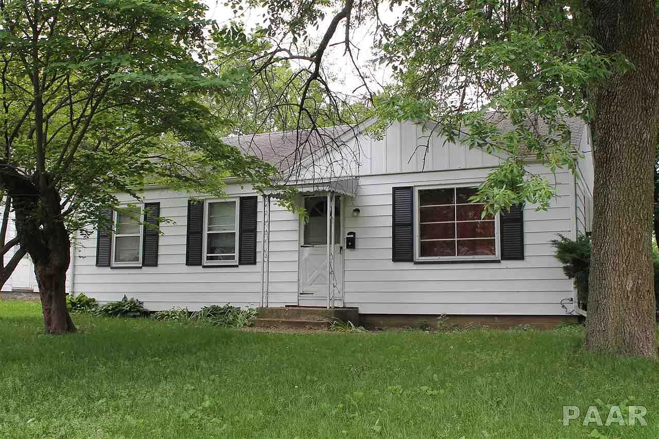 2320 W Proctor St photo 1