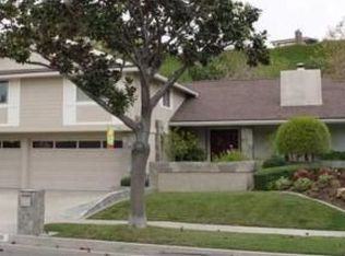 1733 N Mountain View Pl, Fullerton, CA 92831