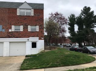 842 Kendrick St, Philadelphia, PA 19111