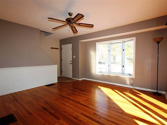 2nd image of 1206 Culver Pl