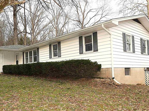 2nd image of 15336 County Farm Rd