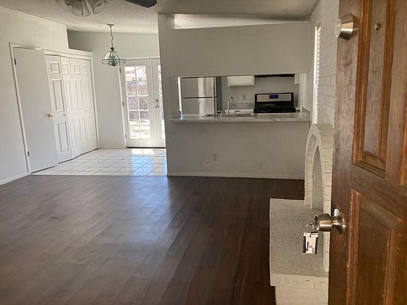 2nd image of 10548 Shannon Pl APT C