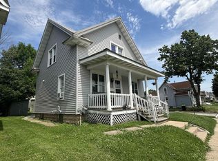 812 N Spring St, Beaver Dam, WI 53916