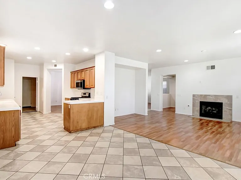 33046 Canopy Ln — Photo 9