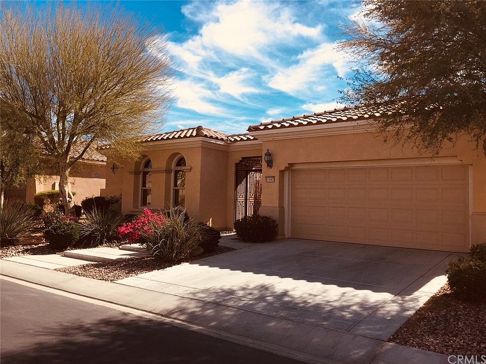 1st image of 81645 Avenida Santiago