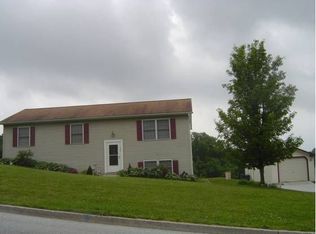 441 Fuhrman Mill Rd, Hanover, PA 17331