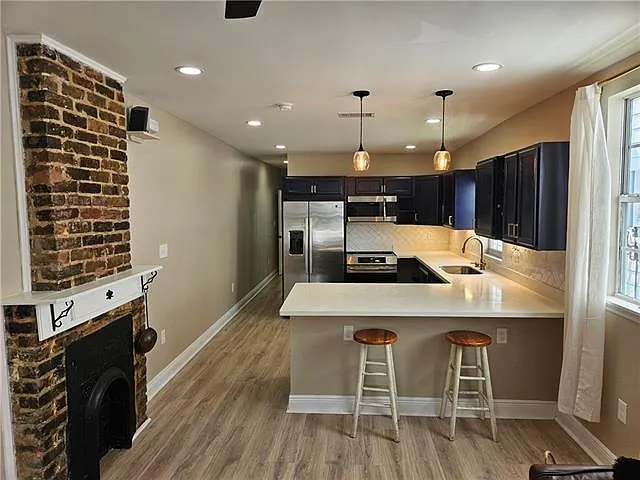 2 bed, 1.0 bath, 1000 sqft, $1,995 — Photo 4