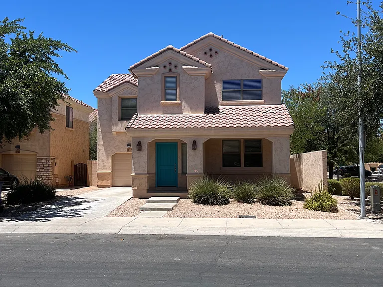 1442 S Newberry Ln — Photo 1