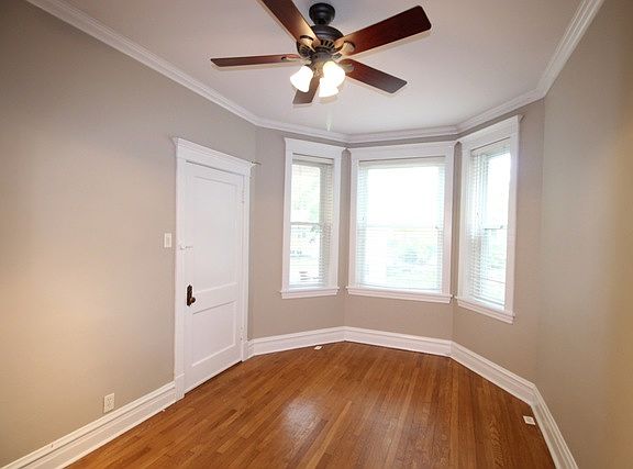 3rd image of 1667 W Olive Ave #1