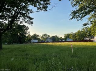 9593 Greenmeadow Rd, Windham, OH 44288