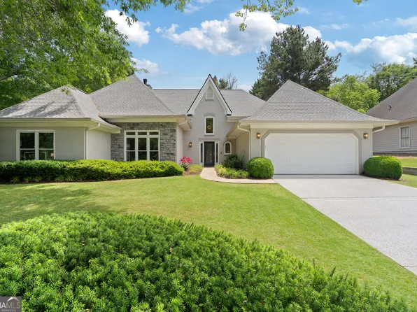 1810 Broadwell Oaks Dr, Alpharetta, GA 30004