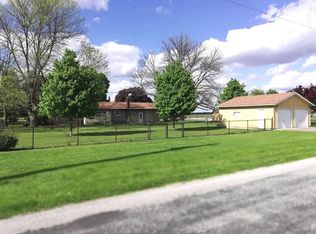 306 Lyons St, Sidell, IL 61876