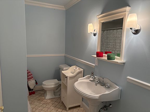 4th image of 276 N Anguilla Rd
