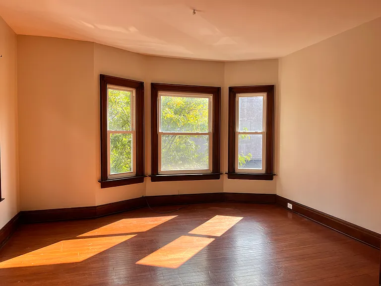 565 Elmwood Avenue — Photo 11