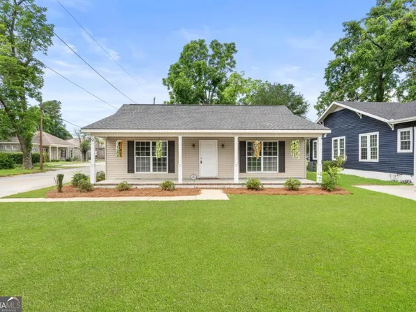 9 W Inman St, Statesboro, GA 30458