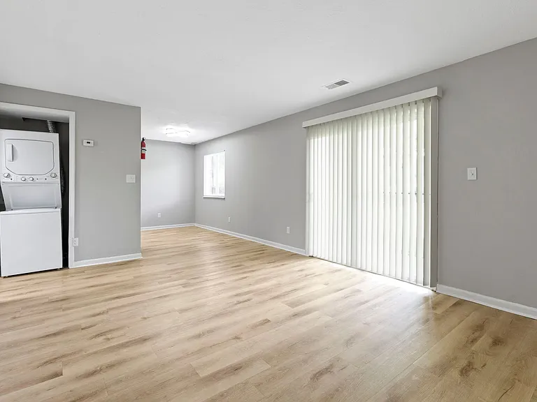 The Hills Apartment Homes — Photo 7