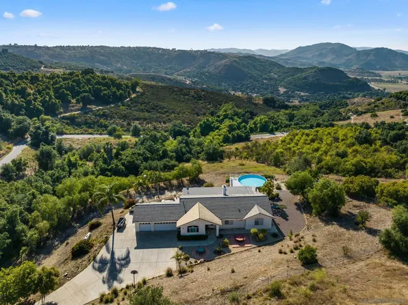 31661 Pauma Heights Rd, Valley Center, CA 92082
