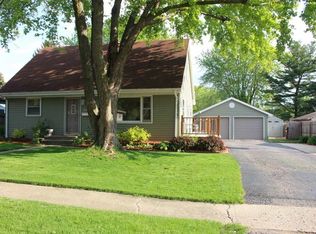 519 Glenwood Dr, Belvidere, IL 61008