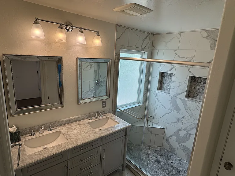 2941 W Calle Lucinda — Photo 24