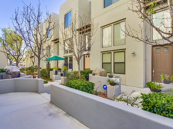4th image of 8244 Lemon Ave
