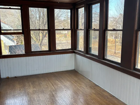 164 Isabel St W #2, Saint Paul, MN 55107