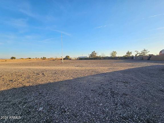 4th image of 3816 S WHISPERING SANDS Drive