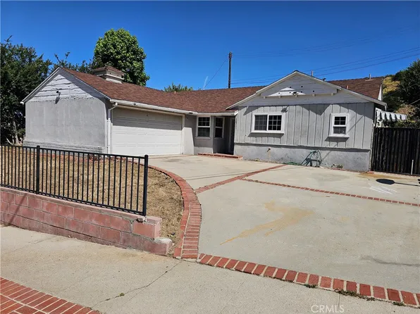 10211 Roscoe Blvd, Sun Valley, CA 91352