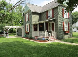 802 E Main St, Hoopeston, IL 60942