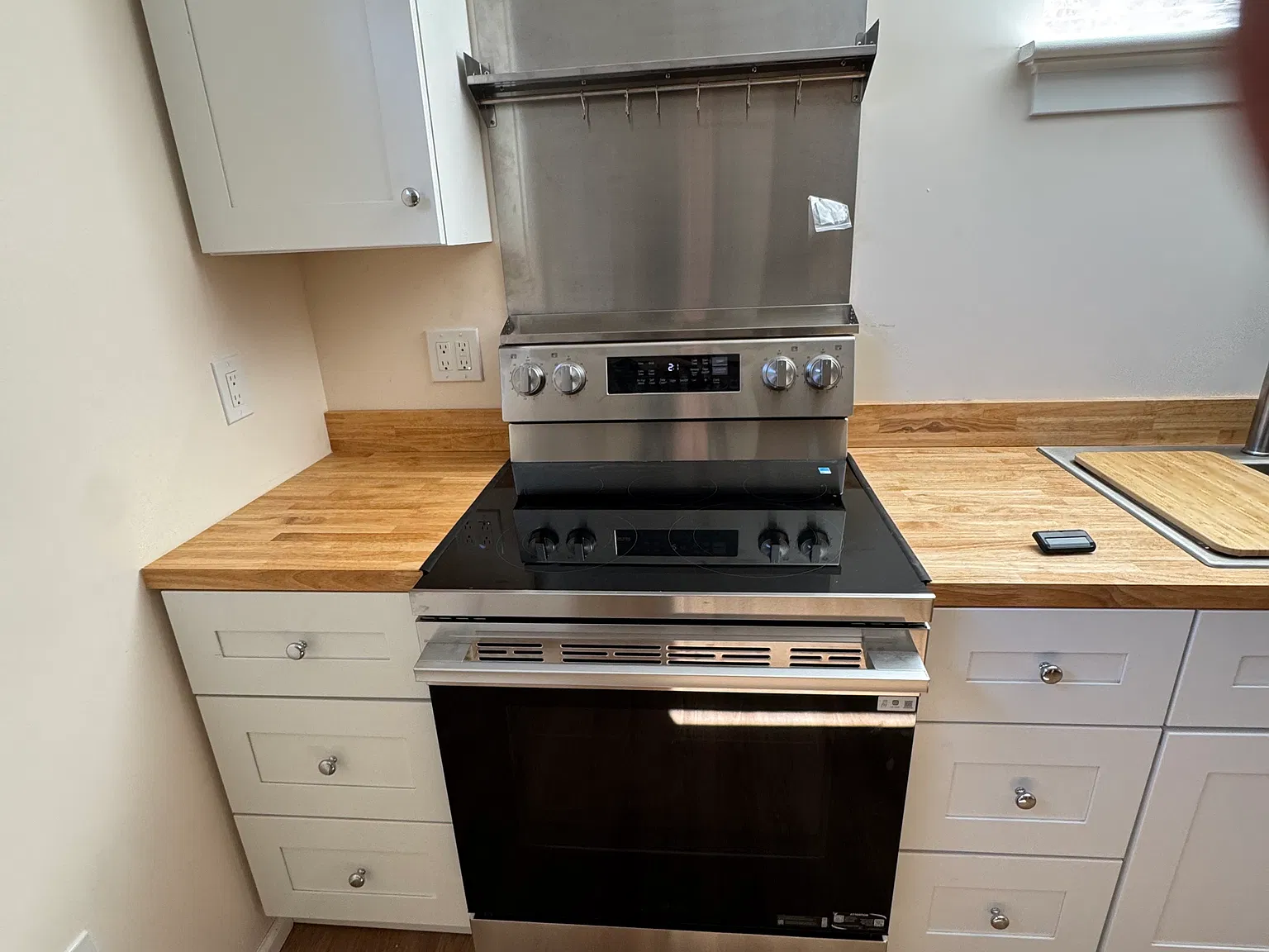1 bed, 1700 sqft, $1,900 — Photo 4