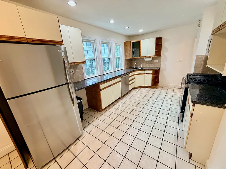 216 Tremont St #216 — Photo 9