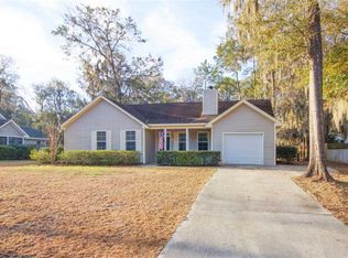 21 Lucerne Ave, Beaufort, SC 29907