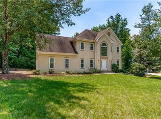 5010 Fox Lair Ln, Alpharetta, GA 30009